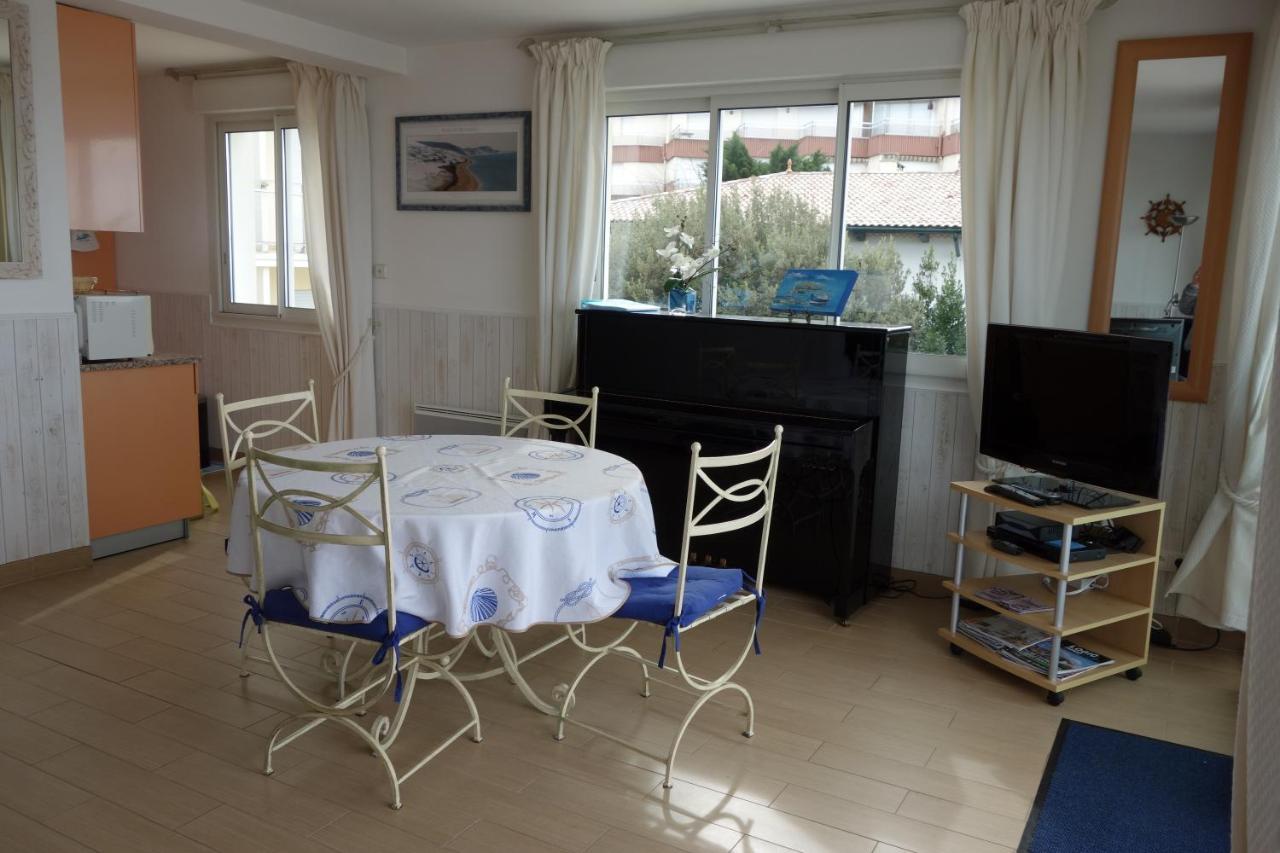 Appartement Arcachon Perreire Premiere Ligne Les Pieds Dans L Eau Vue Magnifique Sur Le Bassin Kültér fotó
